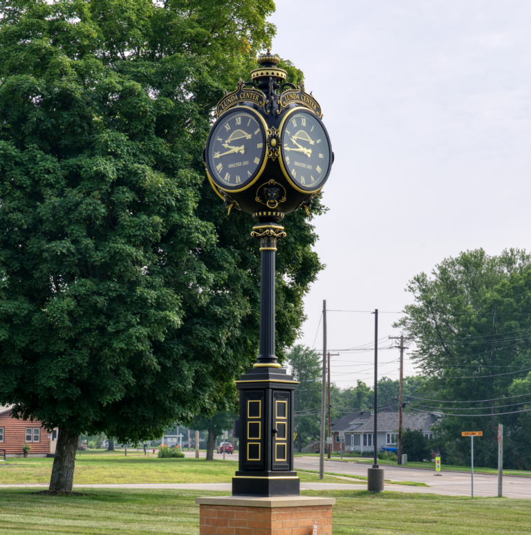 Clock in Black River Falls